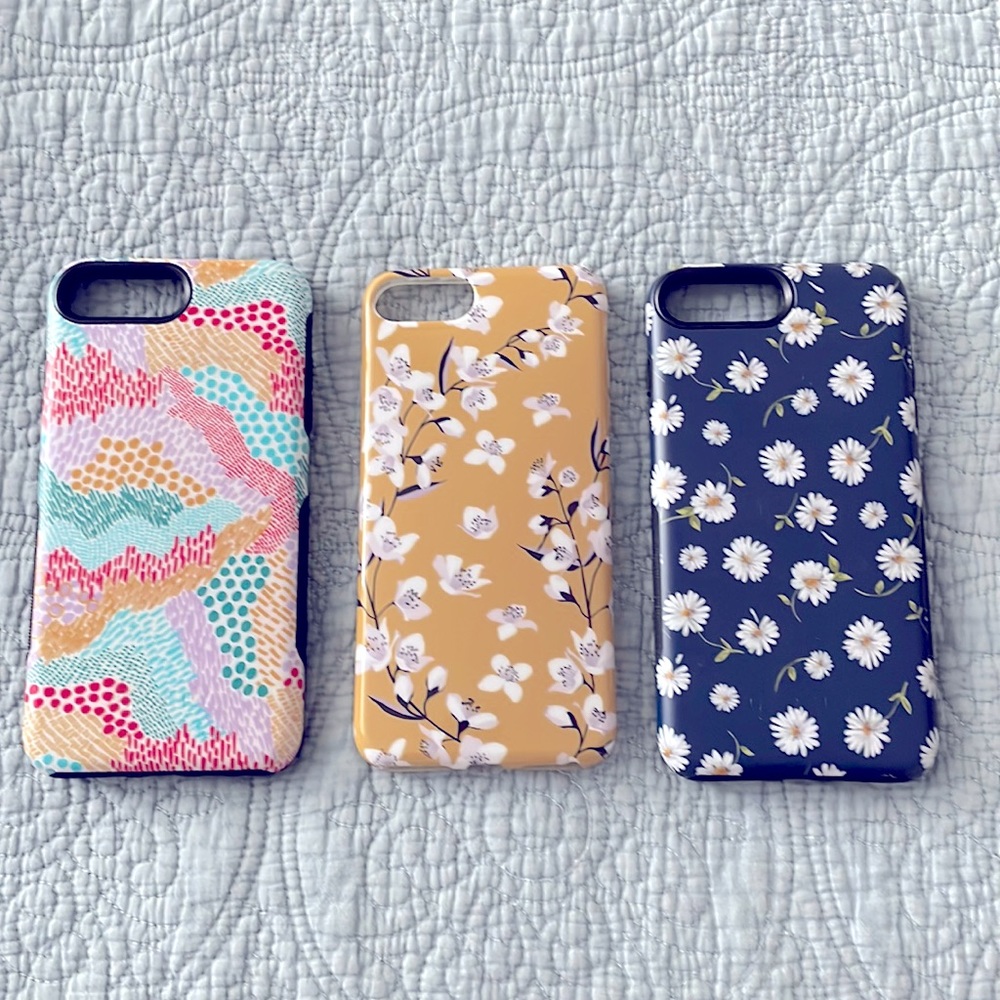 CASELY IPhone 8 Plus cases.